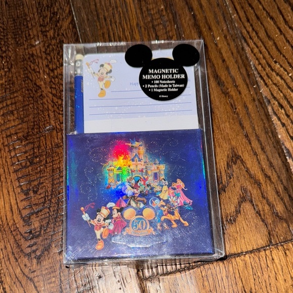 Disney Other - NWT Disney Blue and Gold Memo Holder with Notepad